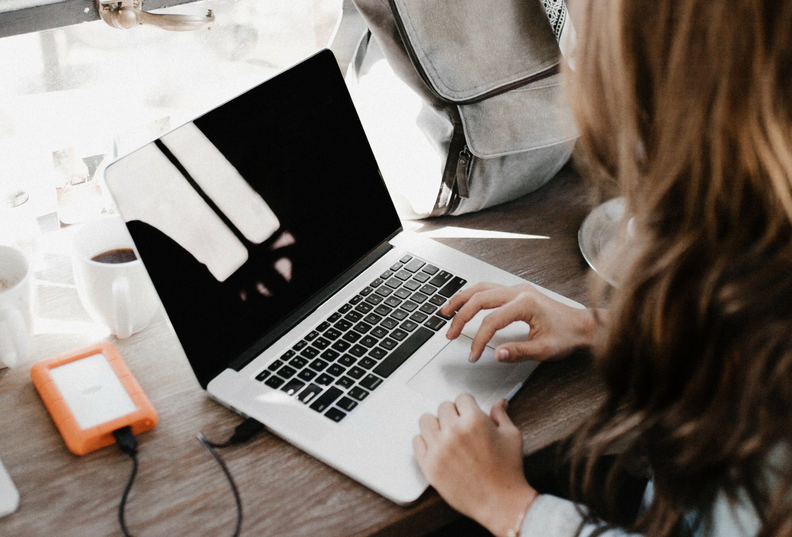 You are currently viewing Unlocking Security: The Advantages of SSO and Passwordless Authentication